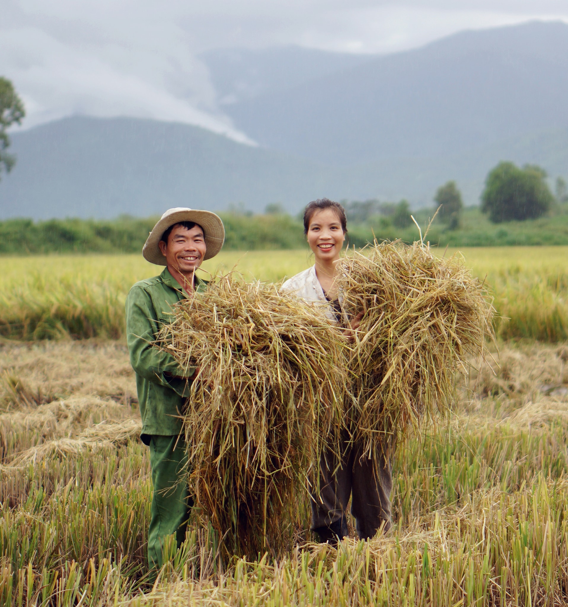 Nhiều tháng sau lùm xùm "đạo nhái" Lý Tử Thất, chủ kênh Bếp trên đỉnh đồi lần đầu lên tiếng, tiết lộ khoản lợi nhuận đặc biệt nhận được khi bị tấn công dồn dập nhất - Ảnh 5. Nhiều tháng sau lùm xùm "đạo nhái" Lý Tử Thất, chủ kênh Bếp trên đỉnh đồi lần đầu lên tiếng, tiết lộ khoản lợi nhuận đặc biệt nhận được khi bị tấn công dồn dập nhất - Ảnh 5.