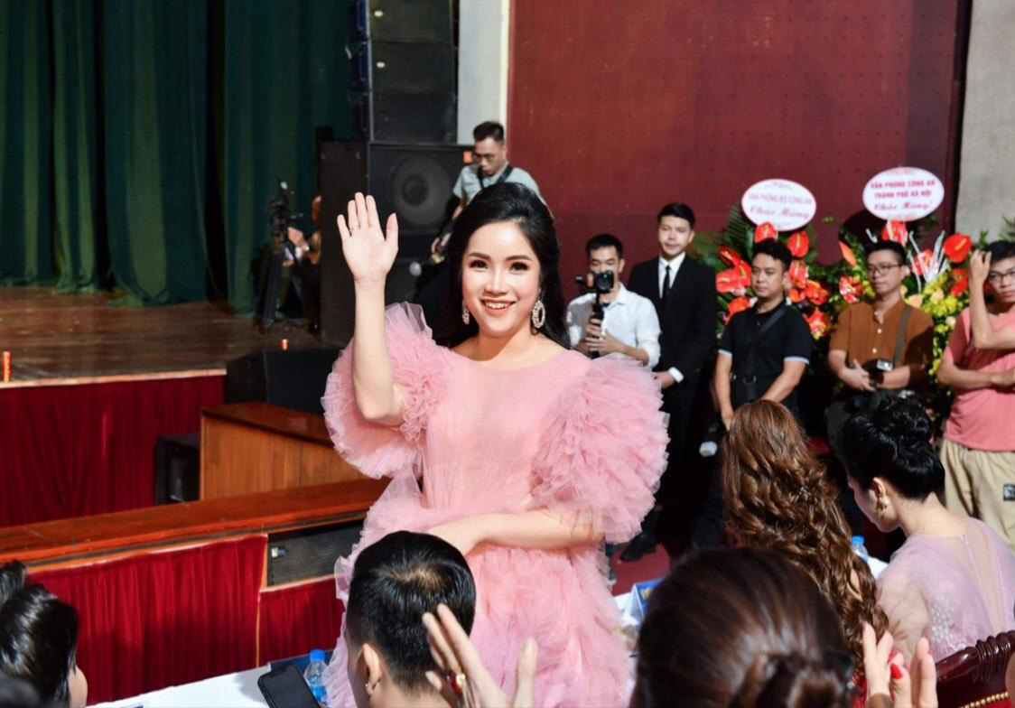 Trải lòng của Doanh nhân Đỗ Hương Ly - Giám đốc dự án Miss Photo 2020 - Ảnh 1.