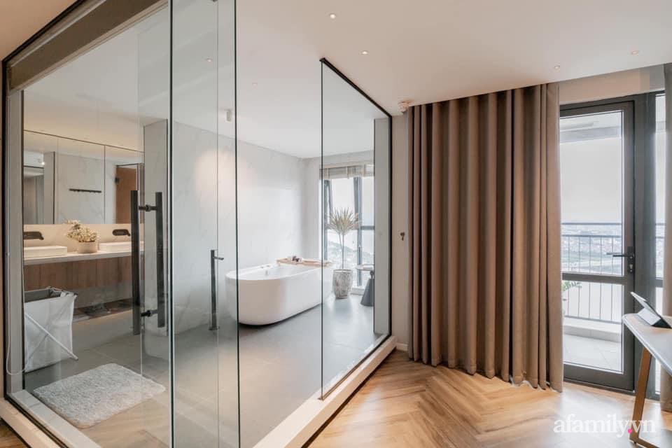 Phòng tắm trong căn hộ penthouse Hà Nội khiến nhiều người ngẩn ngơ vì chủ nhân khéo chọn đồ nội thất - Ảnh 12.