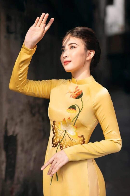 Thương hiệu thời trang áo dài Minh Khang niềm tự hào của phái đẹp Việt - Ảnh 2. Thương hiệu thời trang áo dài Minh Khang niềm tự hào của phái đẹp Việt - Ảnh 2.