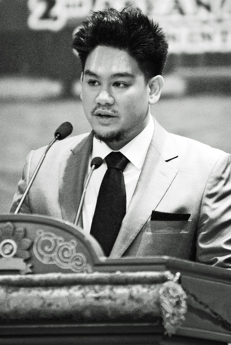 Hoàng tử trẻ tuổi của Brunei qua đời trong sự ngỡ ngàng của dư luận khắp châu Á, cả nước thực hiện quốc tang 7 ngày - Ảnh 3.