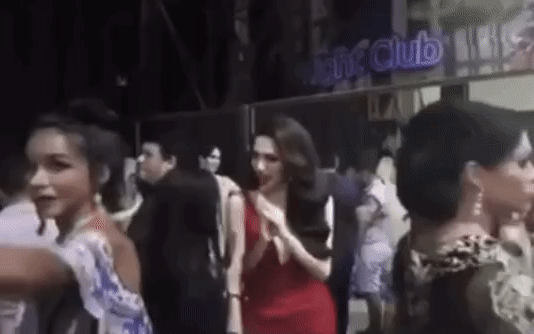"GIẢ TRÂN" là gì và bộ sưu tập minh họa sinh động giúp bạn hiểu rõ mười mươi cụm từ cực hot này - Ảnh 8.