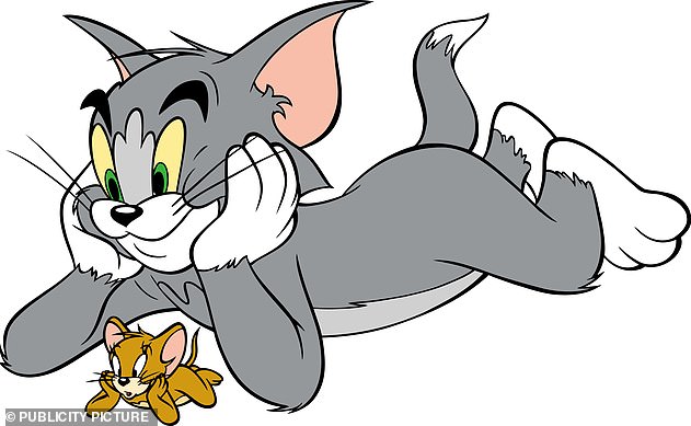 Mèo &quot;truy sát&quot; khiến chuột hết hơi và cái kết khiến dân mạng thốt lên: Tom & Jerry đời thực là đây chứ đâu! - Ảnh 4.