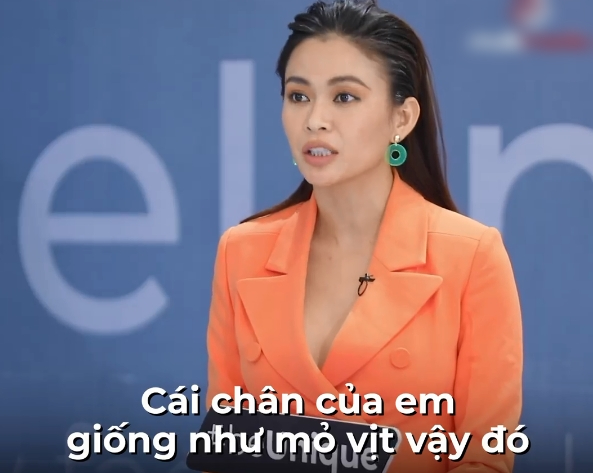Vietnam's Next Top Model: Thí sinh nam cực điển trai nhưng lại khiến Mâu Thủy khó chịu với màn catwalk mỏ vịt - Ảnh 2. Vietnam’s Next Top Model: Thí sinh nam cực điển trai nhưng lại khiến Mâu Thủy khó chịu với màn catwalk mỏ vịt Vietnam's Next Top Model: Thí sinh nam cực điển trai nhưng lại khiến Mâu Thủy khó chịu với màn catwalk mỏ vịt - Ảnh 2. Vietnam’s Next Top Model: Thí sinh nam cực điển trai nhưng lại khiến Mâu Thủy khó chịu với màn catwalk mỏ vịt