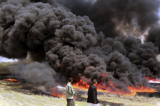 Nổ đường dẫn khí đốt ở Iraq, hàng chục người thương vong - Ảnh 1.
