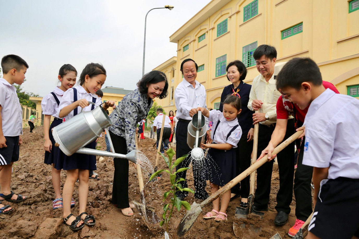 Hành trình trồng 1 triệu cây xanh cho Việt Nam sẽ cán đích trong năm 2020 - Ảnh 2.