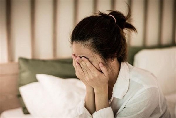 Mới sảy thai được 2 ngày nhưng người vợ vẫn kiên quyết ly hôn, nguyên nhân dẫn đến vụ việc lúc 12h đêm và cốc nước nóng - Ảnh 2. Mới sảy thai được 2 ngày nhưng người vợ vẫn kiên quyết ly hôn, nguyên nhân dẫn đến vụ việc lúc 12h đêm và cốc nước nóng - Ảnh 2.