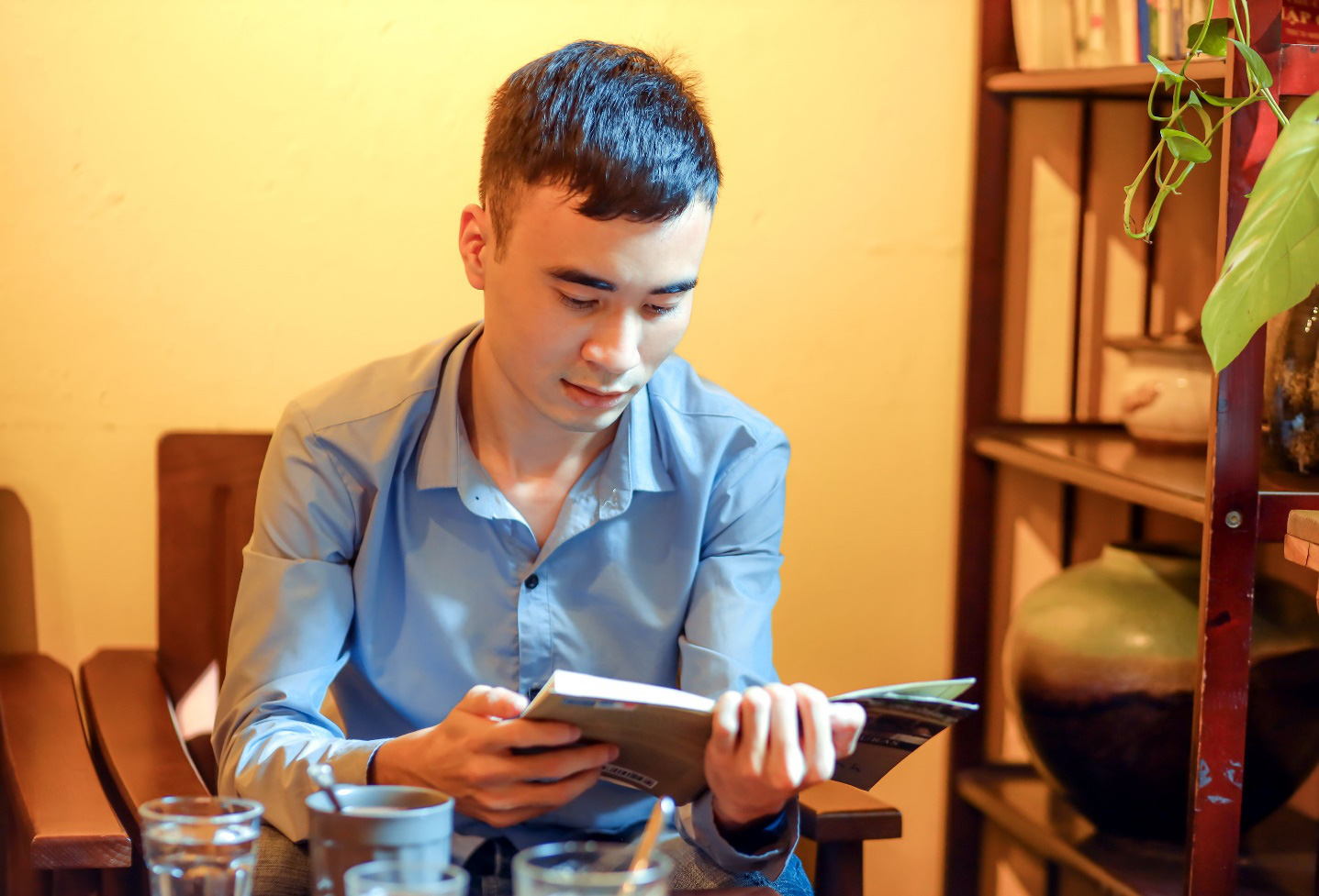 Nguyễn Văn Hoàng: Nhà sáng tạo nội dung “healthy” và sứ mệnh nhắc mọi người uống nước mỗi ngày - Ảnh 3. Nguyễn Văn Hoàng: Nhà sáng tạo nội dung “healthy” và sứ mệnh nhắc mọi người uống nước mỗi ngày - Ảnh 3.