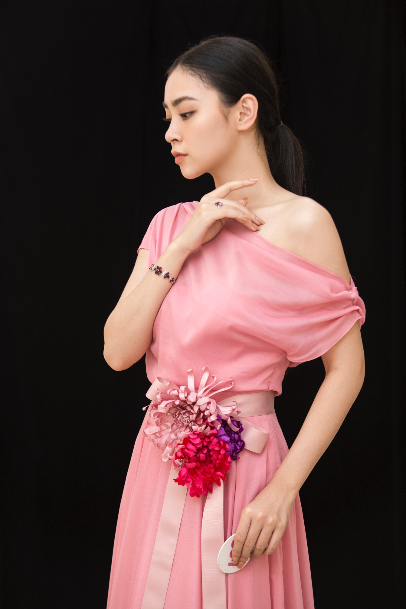 NEVA FASHION SHOW đã thổi “làn gió mới” cho ngành thời trang cao cấp Việt - Ảnh 5.