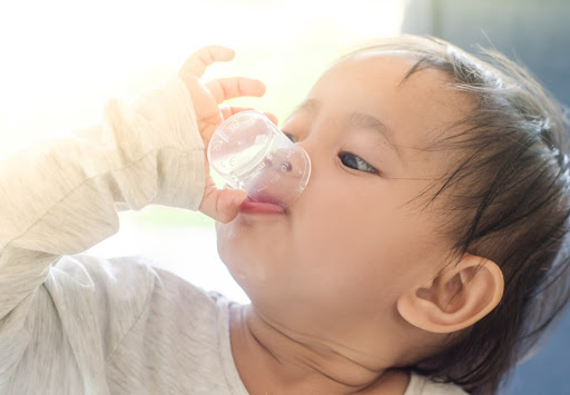 BS Phí Văn Công: Nếu bố mẹ không từ bỏ thói quen này, có thể ảnh hưởng đến hệ miễn dịch của con - Ảnh 2. BS Phí Văn Công: Nếu bố mẹ không từ bỏ thói quen này, có thể ảnh hưởng đến hệ miễn dịch của con - Ảnh 3.