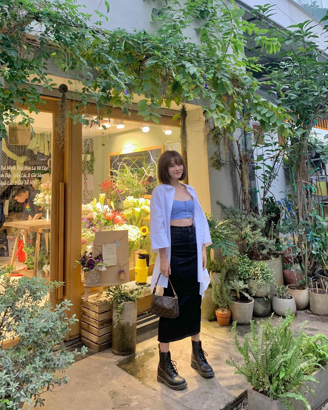 Mix & Phối - Diện đồ đẹp mà không biết chọn giày coi như bỏ: combat boots đang hot rần rần không khó "xơi" như bạn tưởng - chanvaydep.net 5 Mix & Phối - Diện đồ đẹp mà không biết chọn giày coi như bỏ: combat boots đang hot rần rần không khó "xơi" như bạn tưởng - chanvaydep.net 5