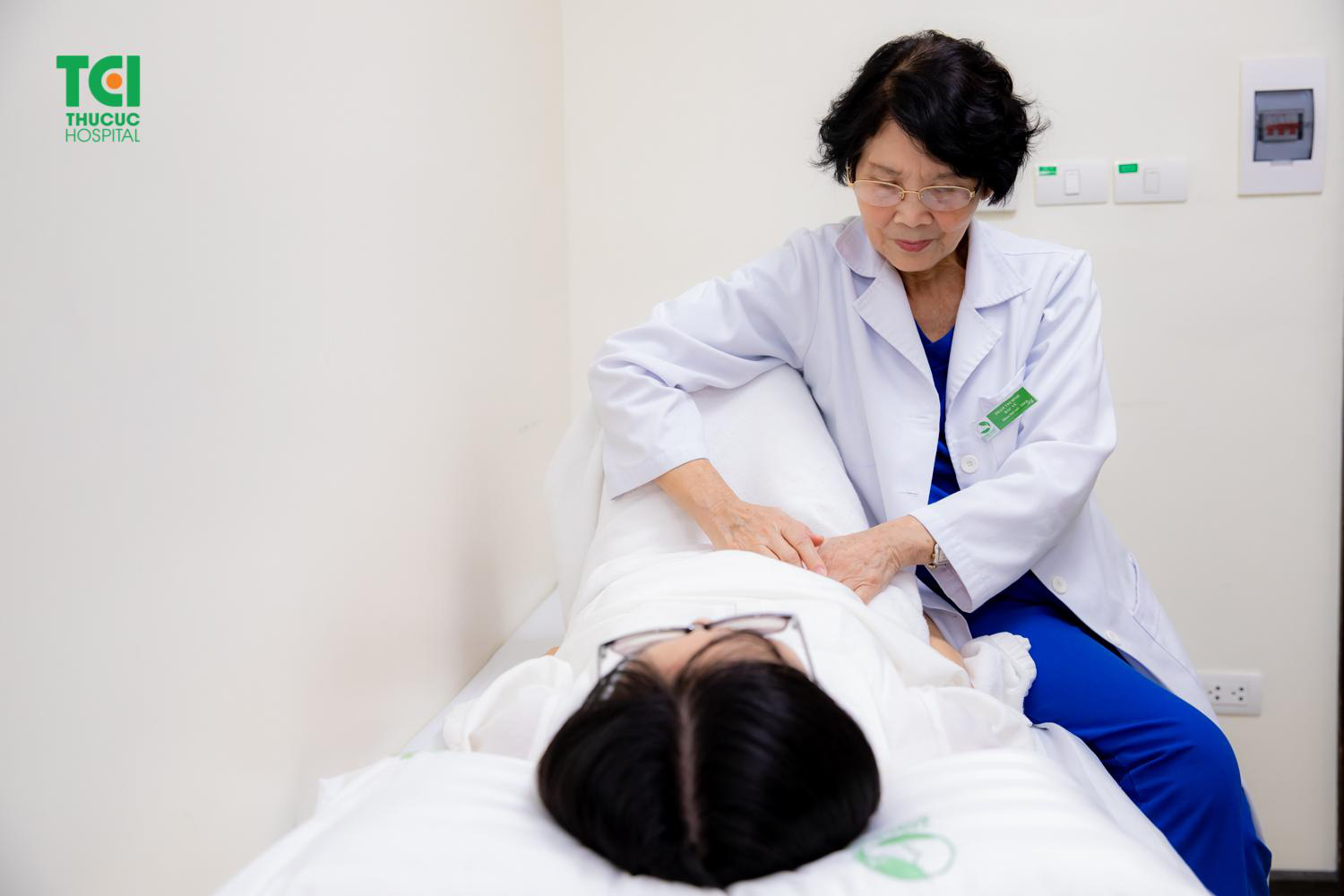 Đau tức ngực: Ngỡ bệnh tim không ngờ căn bệnh thầm lặng khác - Ảnh 2. Đau tức ngực: Ngỡ bệnh tim không ngờ căn bệnh thầm lặng khác - Ảnh 2.