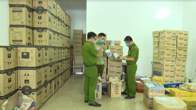 Đây là những lý do vì sao mẹ nên mua sữa ngoại nhập khẩu chính hãng thay vì sữa xách tay - Ảnh 1. Đây là những lý do vì sao mẹ nên mua sữa ngoại nhập khẩu chính hãng thay vì sữa xách tay - Ảnh 1.