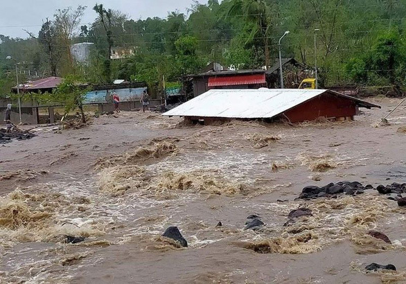 Bão Goni tha Manila, Philippines hứng tiếp cơn bão mới - Ảnh 5.