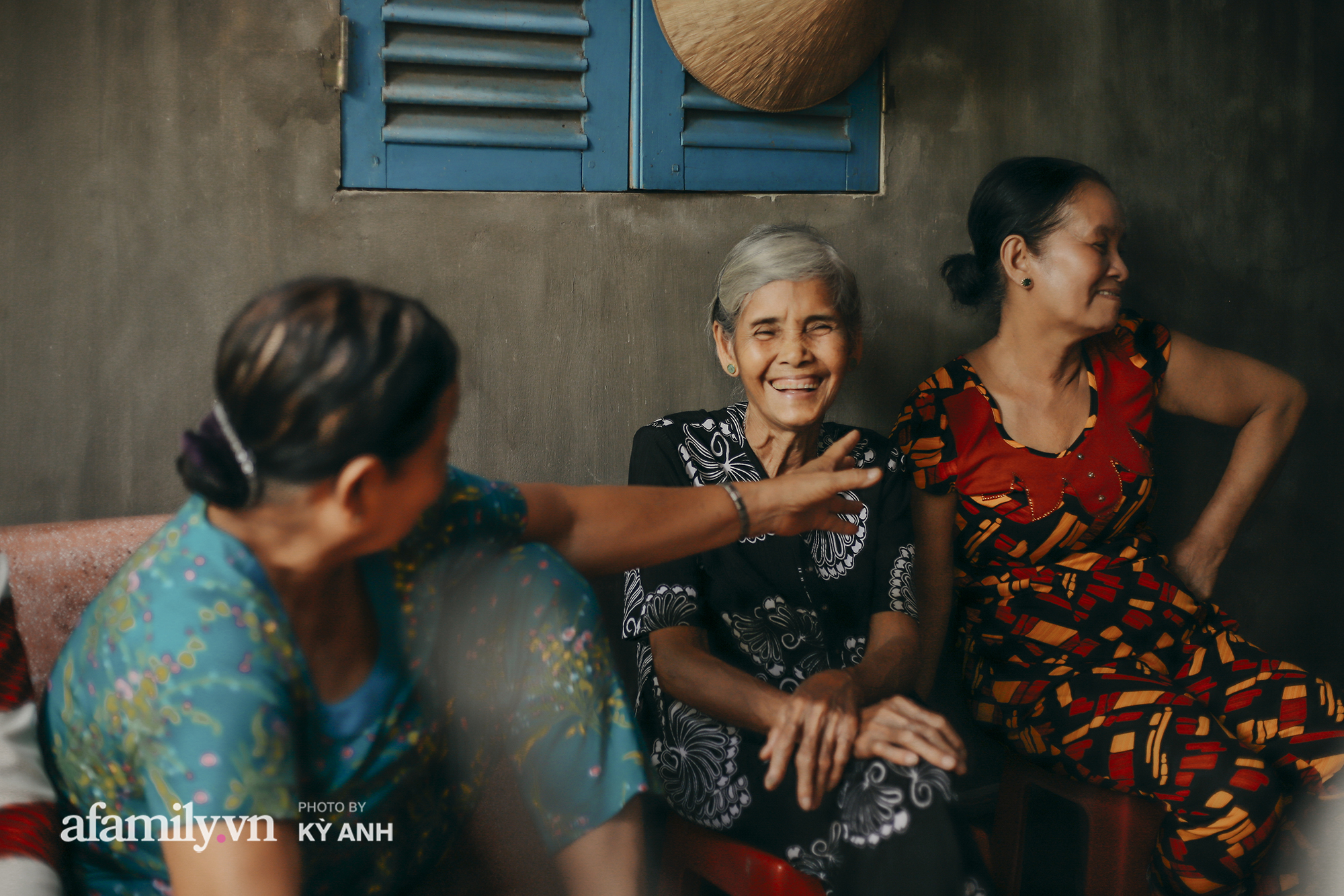 “Bữa 18 Âm này, con nhớ dìa nghe. Nhà mình làm mâm cơm cúng nội!” - Ảnh 9. “Bữa 18 Âm này, con nhớ dìa nghe. Nhà mình làm mâm cơm cúng nội!” - Ảnh 9.