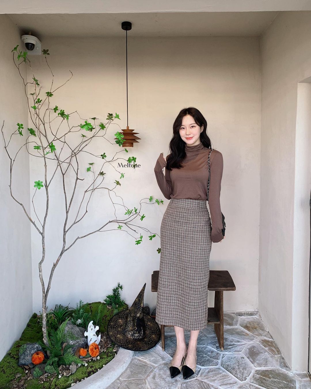 5 kiểu chân váy gái Hàn thường diện với áo len nàng công sở nên hóng ngay  để không bao giờ lo mặc xấu