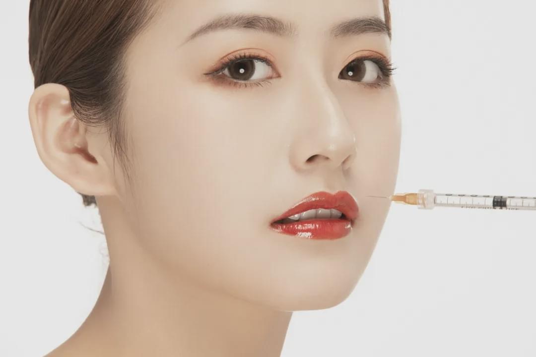 Sự thật về những mũi ti&ecirc;m filler thần th&aacute;nh xuất xứ từ Trung Quốc: Chi ph&iacute; sản xuất 70 ngh&igrave;n, b&aacute;n ra c&oacute; khi l&ecirc;n tới cả chục triệu đồng - Ảnh 6.