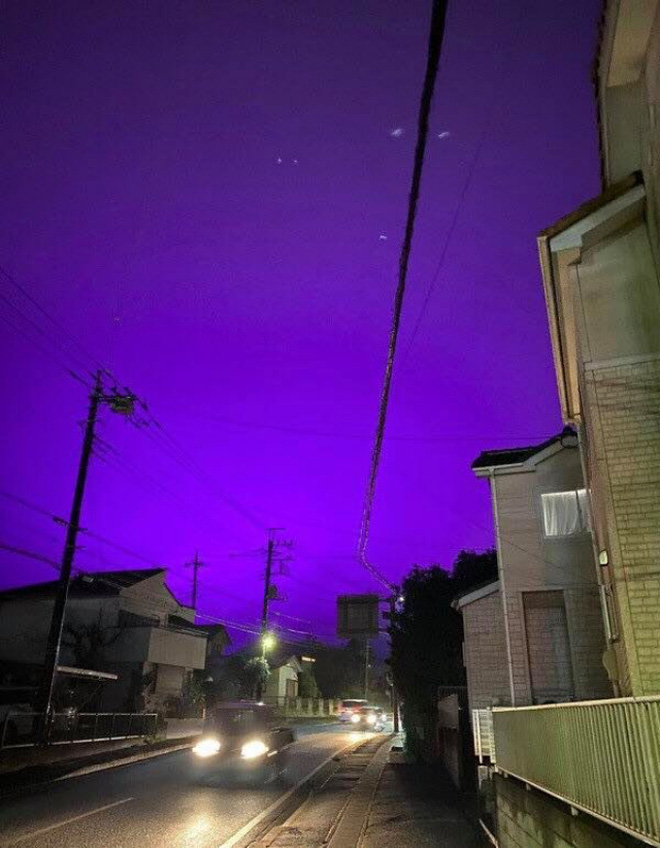 Nhật Bản: Bầu trời bỗng chuyển màu tím như phim kinh dị khiến ...