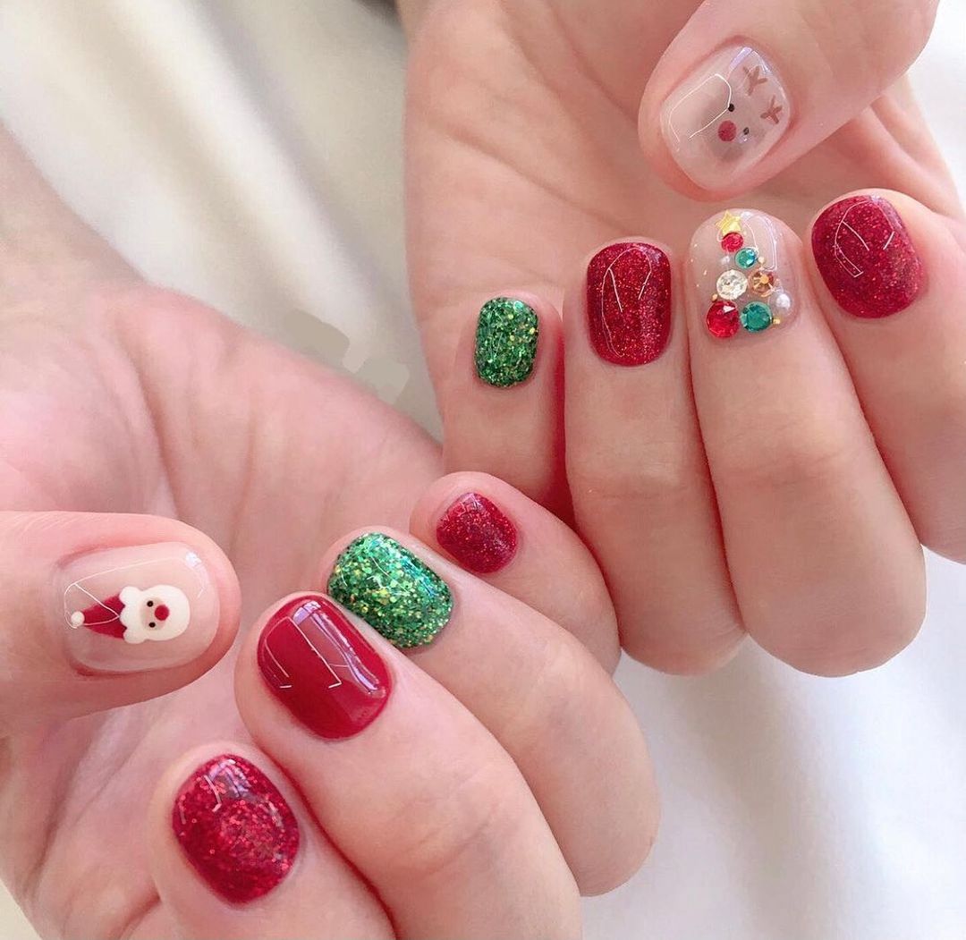 10 mẫu nail hot nhất tại các tiệm lúc này