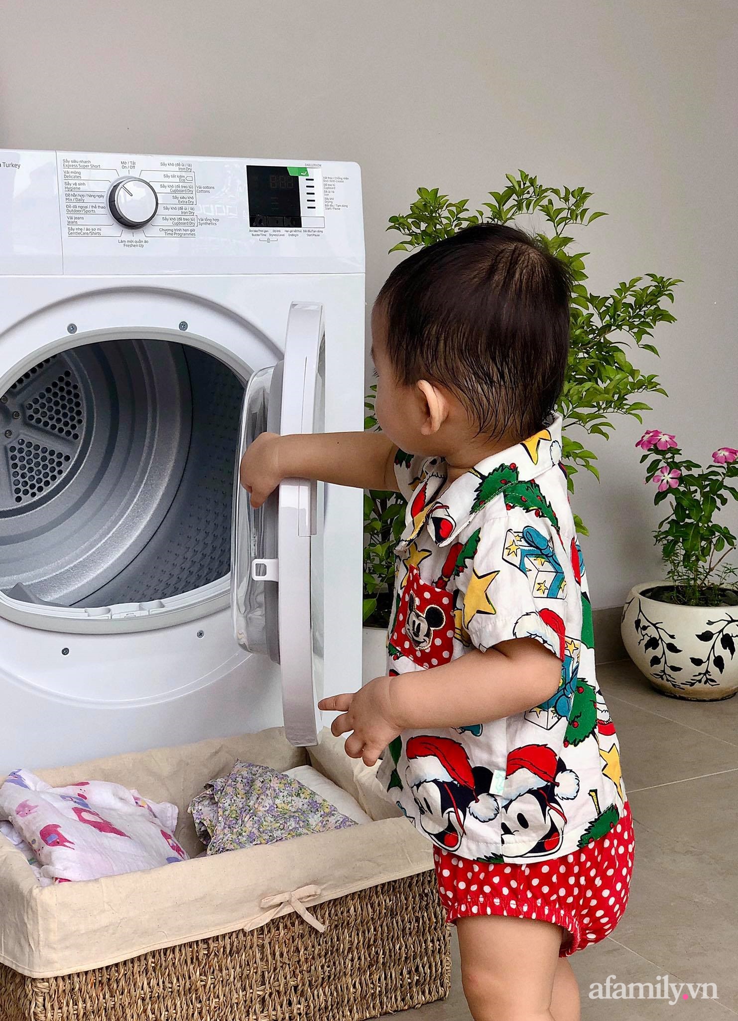 Sống ở Sài Gòn bụi bặm, mẹ trẻ review nhanh chiếc máy sấy quần áo ngưng tụ được khẳng định &quot;nên sắm&quot; của những gia đình có con nhỏ - Ảnh 5.