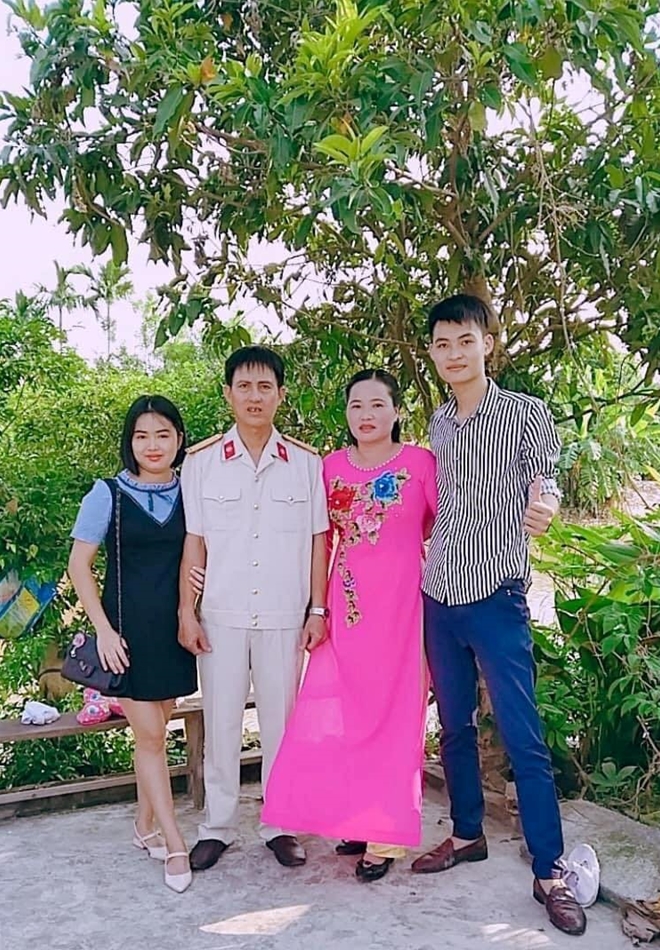 Cô gái ghép gan đầu tiên của Việt Nam đã ra đi ở tuổi 25
- Ảnh 3. Cô gái ghép gan đầu tiên của Việt Nam đã ra đi ở tuổi 25
- Ảnh 3.