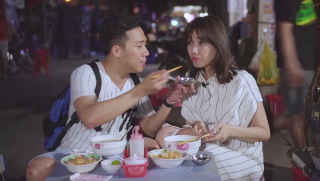 MXH xuất hiện thông tin về địa điểm giúp Trấn Thành “cưa đổ” Hari Won chỉ sau 3 buổi, người trong cuộc liền phản ứng gắt MXH xuất hiện thông tin về địa điểm giúp Trấn Thành “cưa đổ” Hari Won chỉ sau 3 buổi, người trong cuộc liền phản ứng gắt