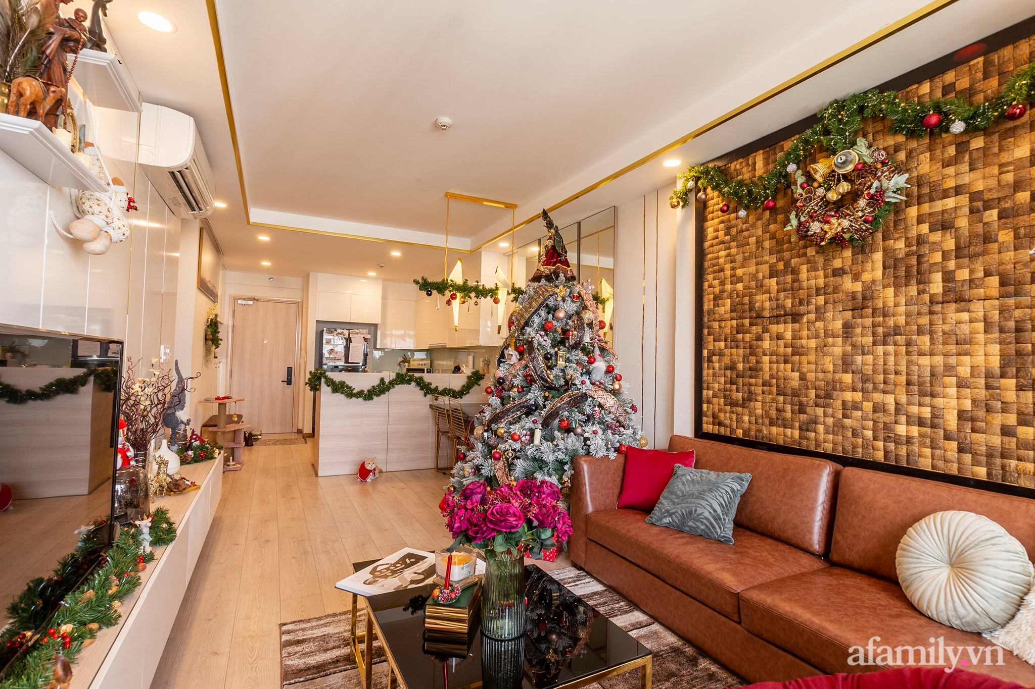 Chi 50 triệu đồng mua đồ trang trí, căn hộ Sài Gòn đẹp lịm tim đón Giáng sinh đang về - Ảnh 16.