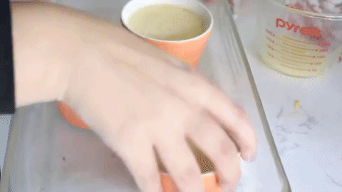 Vật vã vì thèm đường trong lúc ăn kiêng? Món bánh đơn giản, chuẩn đét chế độ kiêng khem sau đây sẽ giúp chị em "xử đẹp" cơn hảo ngọt! - Ảnh 11. Vật vã vì thèm đường trong lúc ăn kiêng? Món bánh đơn giản, chuẩn đét chế độ kiêng khem sau đây sẽ giúp chị em "xử đẹp" cơn hảo ngọt! - Ảnh 11.