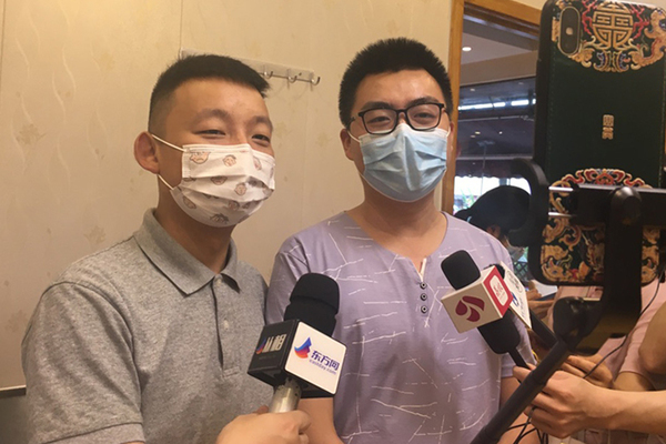 Vào bệnh viện chữa ung thư mới biết sự thật về cha mẹ đẻ - Ảnh 1. Vào bệnh viện chữa ung thư mới biết sự thật về cha mẹ đẻ - Ảnh 1.