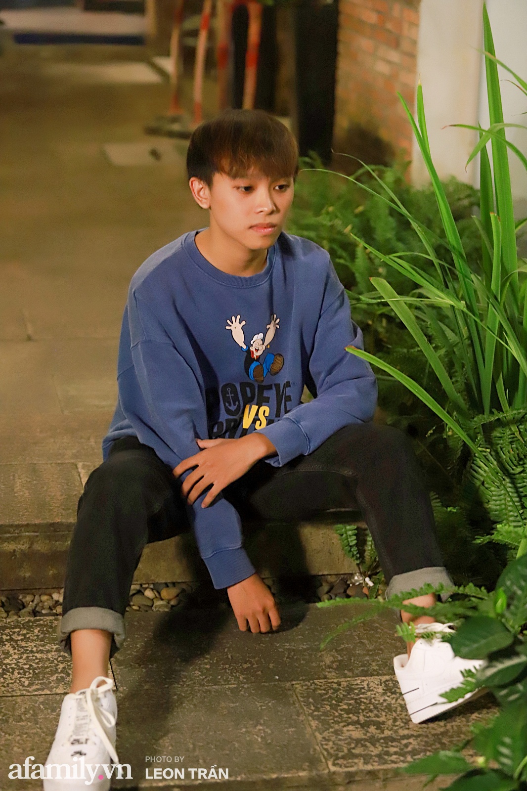 Hồ Văn Cường sau Vietnam Idol Kids: Là chàng trai 18 tuổi, mặc quần áo đẹp, có tài khoản riêng và mong ước mua nhà cho ba mẹ  - Ảnh 8.