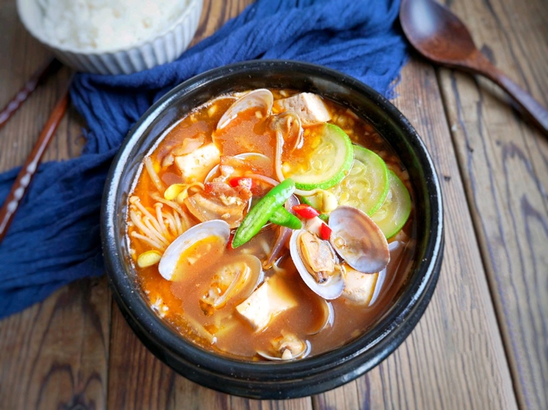 Mùa đông nhà tôi luôn có món canh này, ăn vừa đủ chất lại ấm bụng - Ảnh 5.