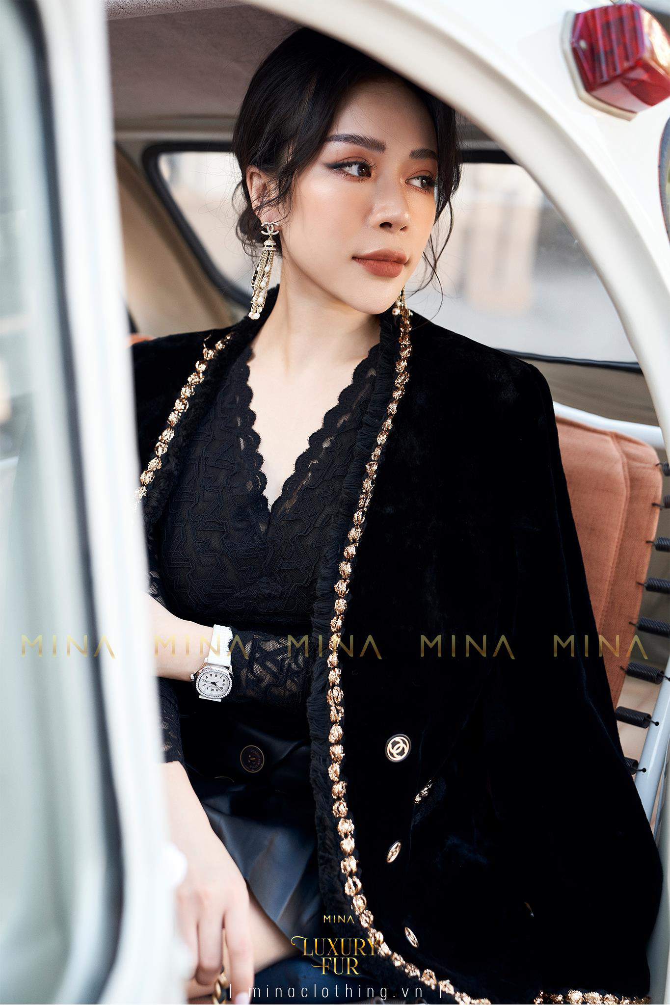 Tips “lên đồ” cực sang trọng mùa Holiday 2020 cùng thời trang Mina - Ảnh 5. Tips “lên đồ” cực sang trọng mùa Holiday 2020 cùng thời trang Mina - Ảnh 5.