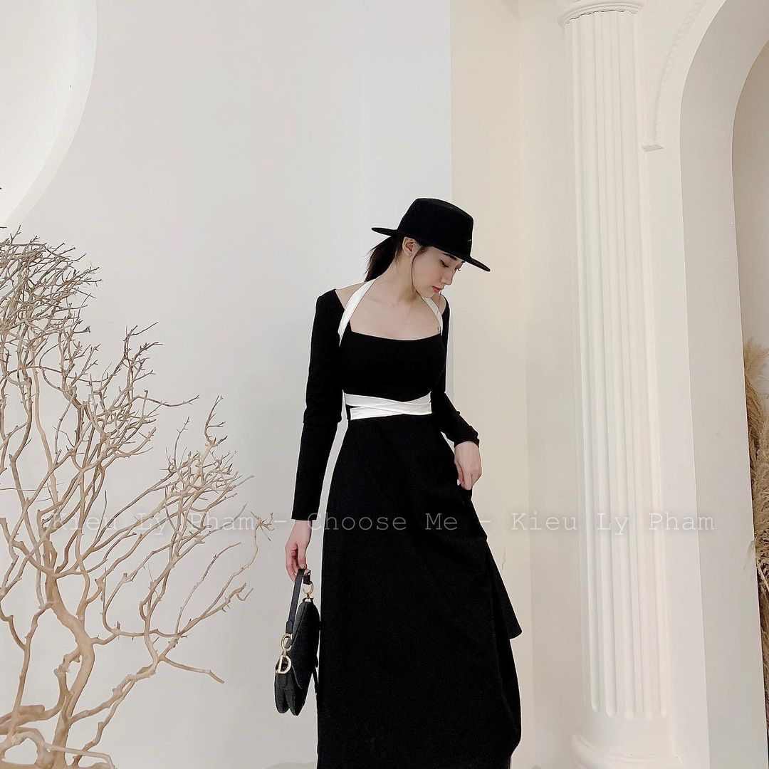 10 thiết kế đầm đen vừa khéo tôn dáng lại cực sang chảnh phù hợp mùa lễ hội cuối năm - Ảnh 13. 10 thiết kế đầm đen vừa khéo tôn dáng lại cực sang chảnh phù hợp mùa lễ hội cuối năm - Ảnh 13.