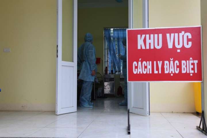 Chiều 27/12, người đàn ông 60 tuổi mắc COVID-19, Việt Nam có 1.441 bệnh nhân - Ảnh 1.