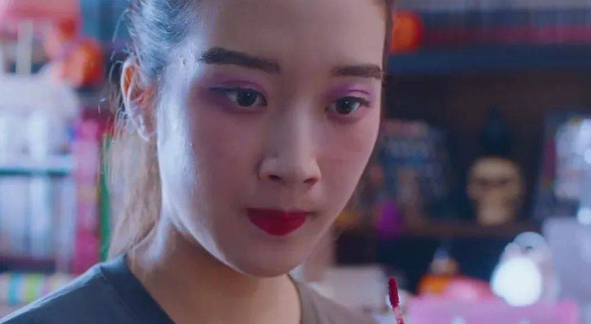 4 điều &quot;tối kị&quot; khi make up mà các nàng có thể học ngay từ phim Hàn: Đừng để năm mới đến mà mặt mũi vẫn nhem nhuốc phấn son - Ảnh 5.