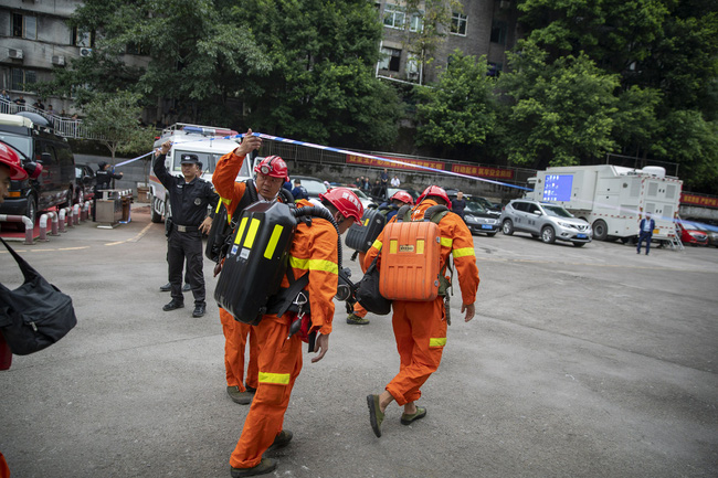 Tai nạn hầm mỏ ở Tây Nam Trung Quốc, hàng chục người bị mắc kẹt - Ảnh 1.
