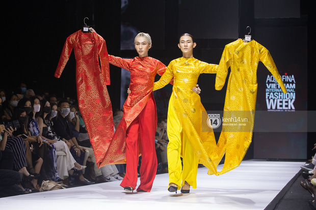 Thêm &quot;drama&quot; tại Fashion Week 2020: NTK Lý Giám Tiền bị tố nhái lại mẫu 10 năm trước của Jeremy Scott - Ảnh 3.
