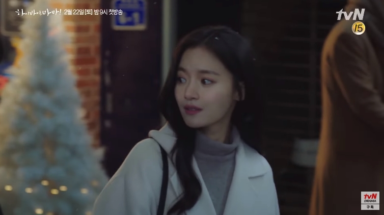 Kim Tae Hee trong phim "Hi Bye, Mama!": Mất mạng khi vừa sinh con, l&agrave;m hồn ma ph&aacute; đ&aacute;m chuyện chồng c&oacute; bồ - Ảnh 7.