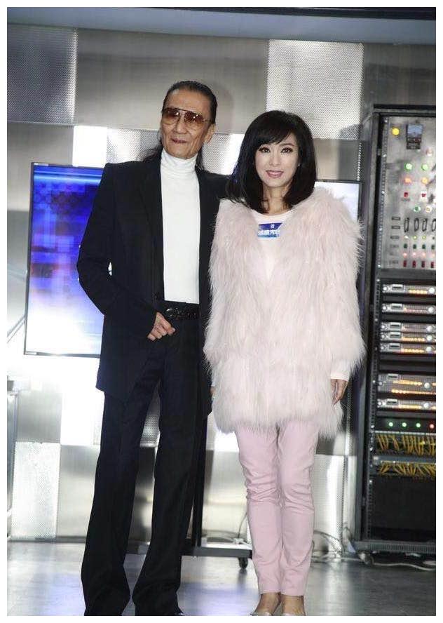 &quot;Bằng chứng thép 4&quot; trên TVB: Sao nữ 65 tuổi - Mễ Tuyết, bố Tạ Đình Phong 84 tuổi gây sốc vì quá trẻ đẹp  - Ảnh 9.