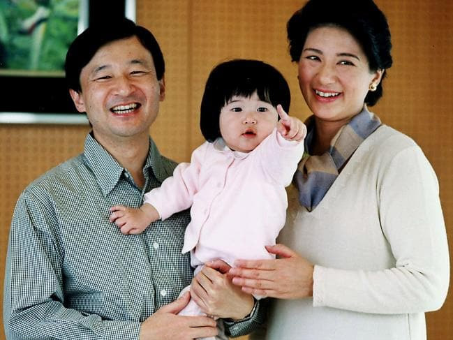 Công chúa Aiko của Nhật vừa đỗ đại học và chuẩn bị bước vào cuộc sống sinh viên - Ảnh 3.