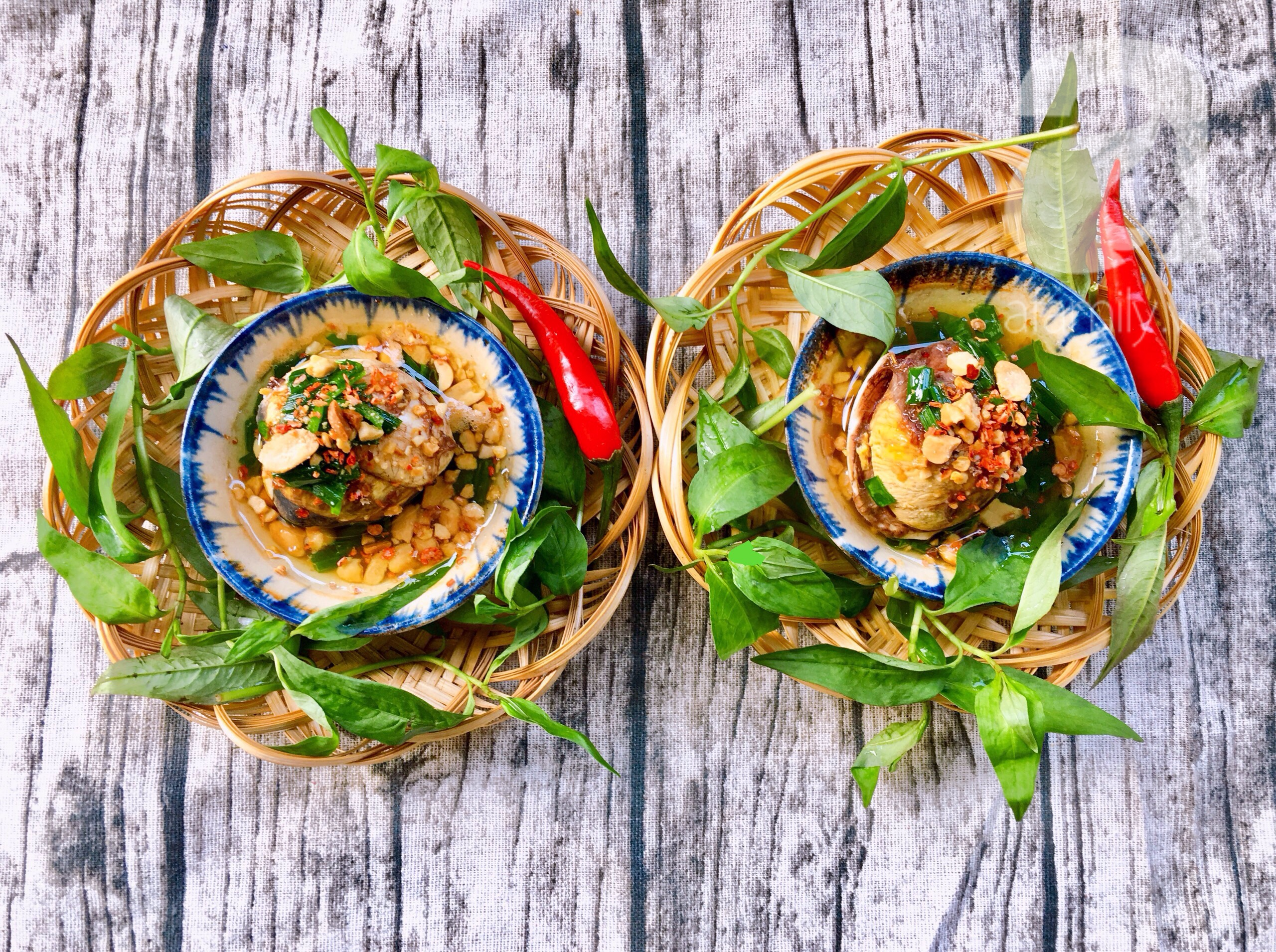 Trứng vịt lộn nướng mỡ h&agrave;nh - m&oacute;n ăn vặt mới toanh si&ecirc;u hấp dẫn - Ảnh 7.