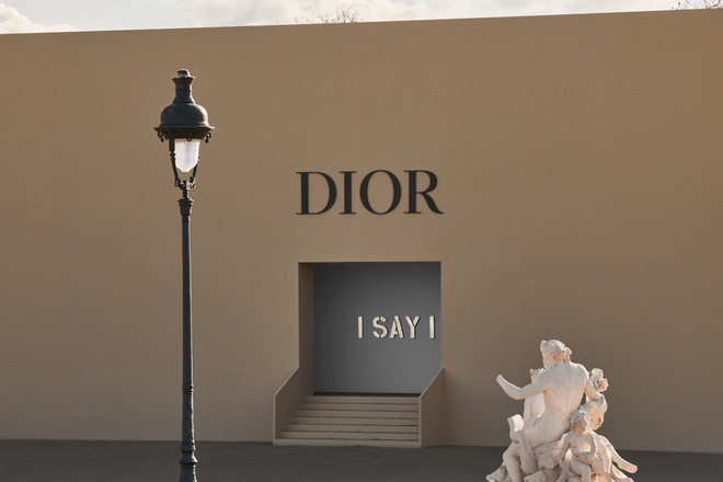 Đại sứ Dior: Đọ style đời thường hai đại sứ Dior là Jisoo và Suzy