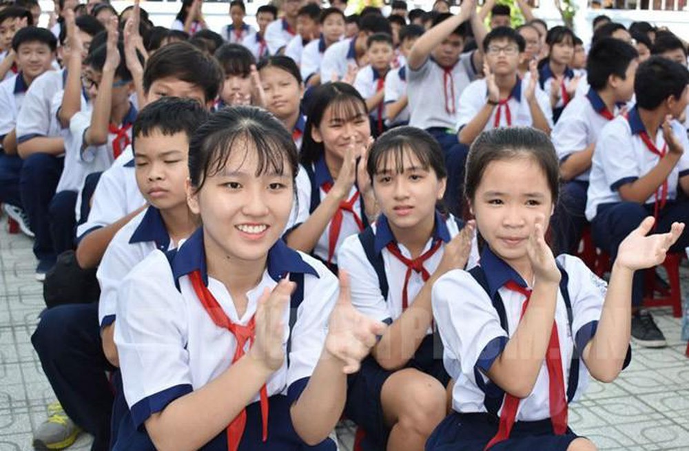TP. HCM quyết định cho học sinh lớp 12 nghỉ hết 8/3, mầm non đến lớp 11 nghỉ hết 15/3 - Ảnh 3. TP. HCM quyết định cho học sinh lớp 12 nghỉ hết 8/3, mầm non đến lớp 11 nghỉ hết 15/3 - Ảnh 3.