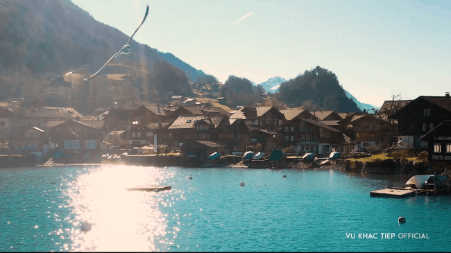 Vũ Khắc Tiệp làm vlog du lịch Thụy Sĩ ăn theo phim “Hạ cánh nơi anh”, từ nhạc đến hình đều quá hoàn hảo cho những người đang yêu - Ảnh 12.