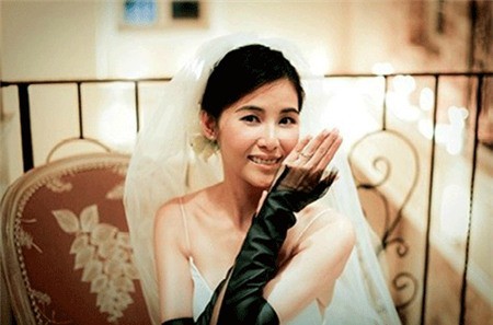 Cảnh sát đẹp nhất &quot;Bằng chứng thép&quot; của TVB: Qua mặt Xa Thi Mạn, vượt scandal nghiện cờ bạc để làm vợ Trịnh Y Kiện  - Ảnh 9.