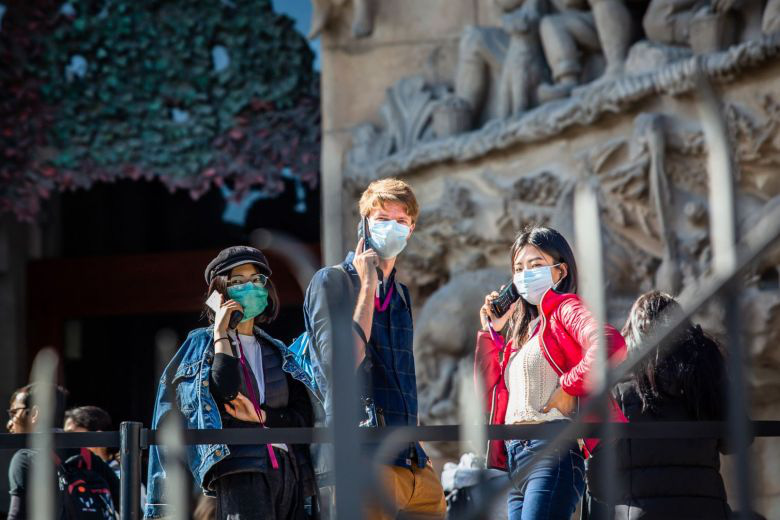 T&acirc;y Ban Nha trở th&agrave;nh ổ dịch virus corona lớn thứ 3 ch&acirc;u &Acirc;u, ban h&agrave;nh loạt biện ph&aacute;p mạnh để tr&aacute;nh rơi v&agrave;o kịch bản như Italy - Ảnh 1.