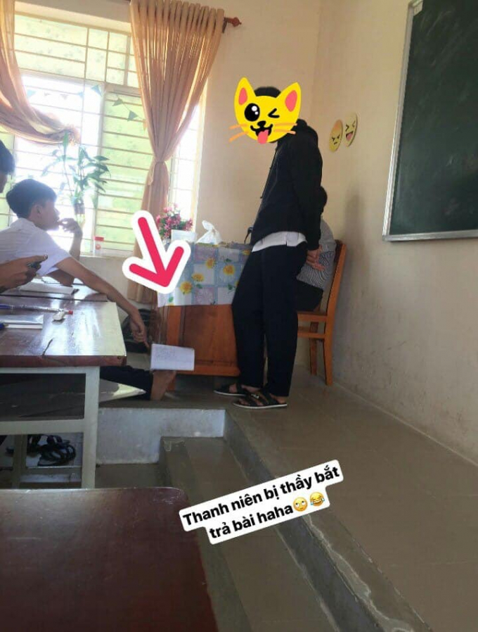 Bị c&ocirc; gi&aacute;o gọi l&ecirc;n kiểm tra miệng, nam sinh ung dung đọc thuộc b&agrave;i vanh v&aacute;ch nhờ chi tiết si&ecirc;u qu&aacute;i kh&ocirc;ng ngờ - Ảnh 3.