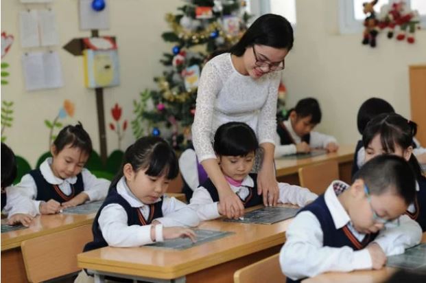 C&oacute; n&ecirc;n gọi học tr&ograve; l&agrave; c&aacute;c con? - Ảnh 3.