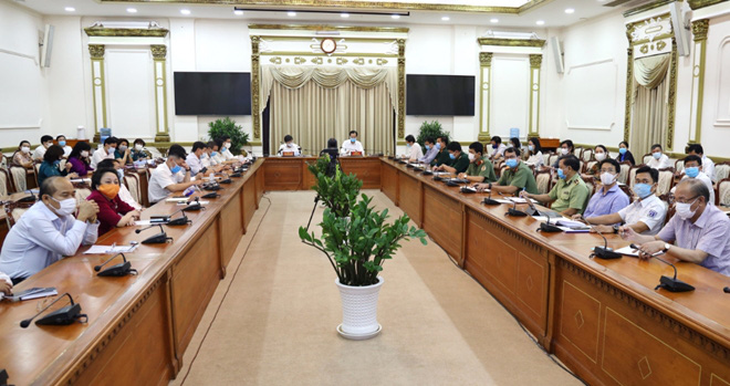 Nhiều người muốn được ở nơi cách ly có trả phí - Ảnh 3. Nhiều người muốn được ở nơi cách ly có trả phí - Ảnh 3.