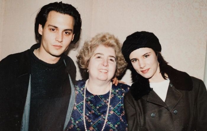 Chân dung người phụ nữ quyền lực được Johnny Depp, Keanu Reeves rồi cả  Angelina Jolie tranh nhau muốn có bức hình chụp chung